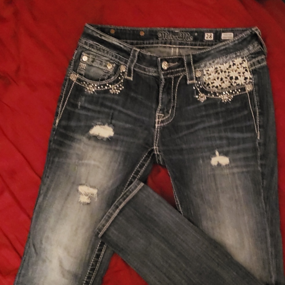 Jeans